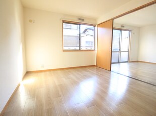 RURIKA　HOUSEの物件内観写真